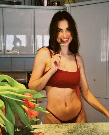 Charleen Weiss