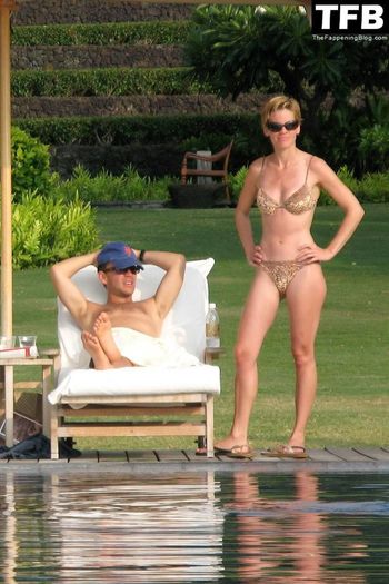 Hilary Swank