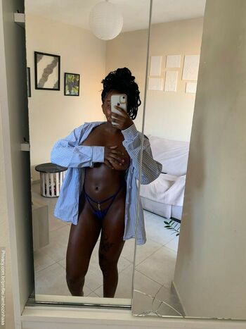 IIrismourax_ Iris