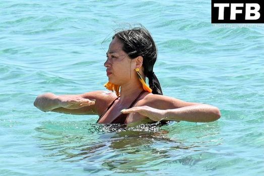 Katya Jones