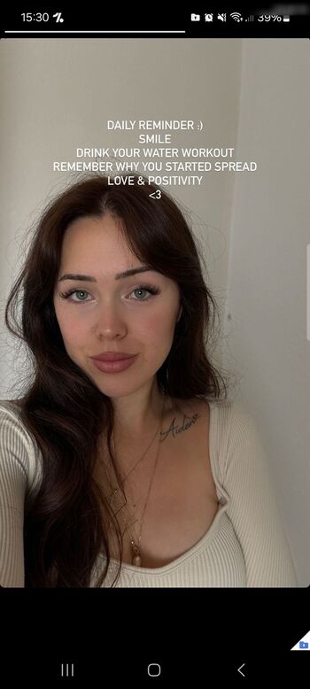 Lara.stxx