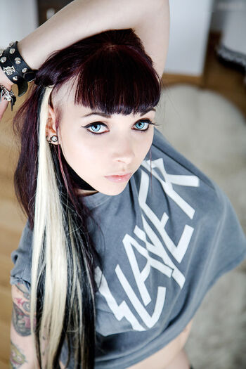 Leah Obscure
