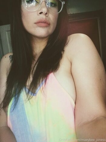 maeybee_joness
