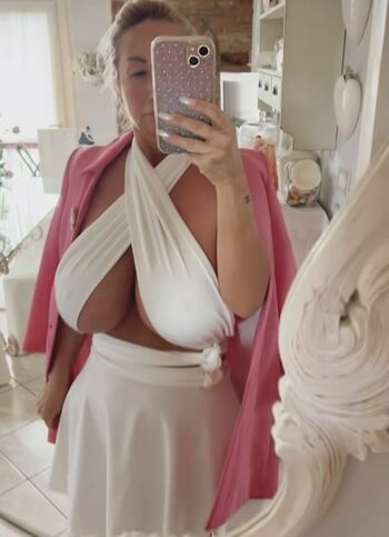 Mara Traversi