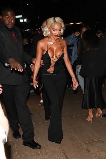Saweetie