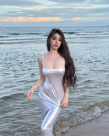 Yuan Sayuki Weme